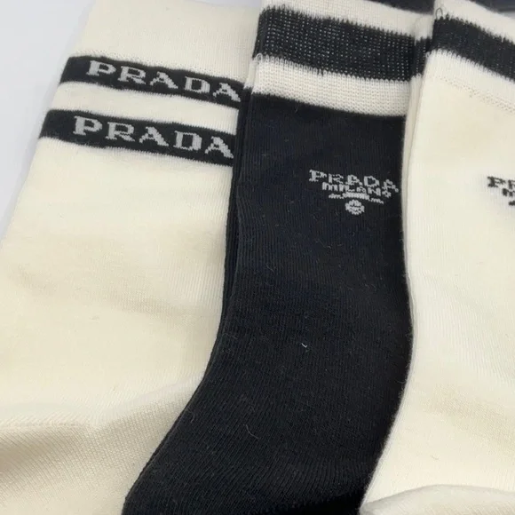 - Prada Black and White Casual Socks Collection - Picture 2 of 4